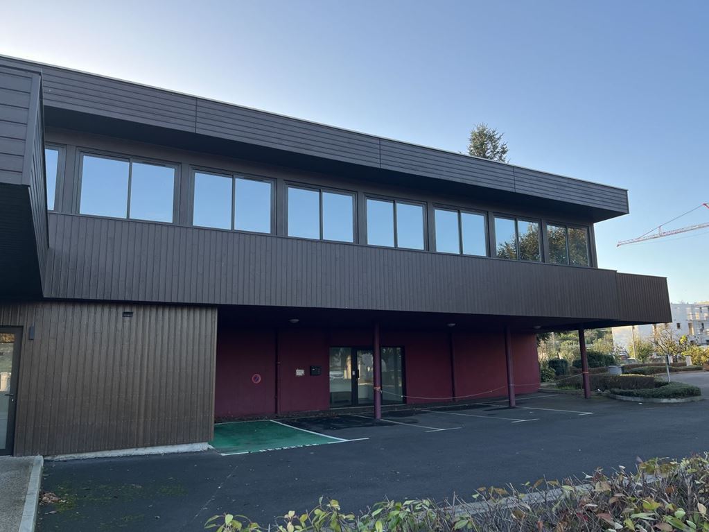 Appartement Local professionnel STE FLORINE 299600€ Agence Terres d'Immo Appartement Local professionnel STE FLORINE 299600€ Agence Terres d'Immo