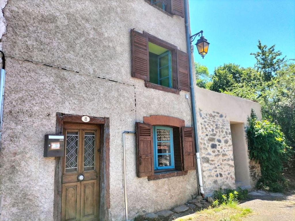 Maison BLESLE 107000€ Agence Terres d'Immo Maison BLESLE 107000€ Agence Terres d'Immo