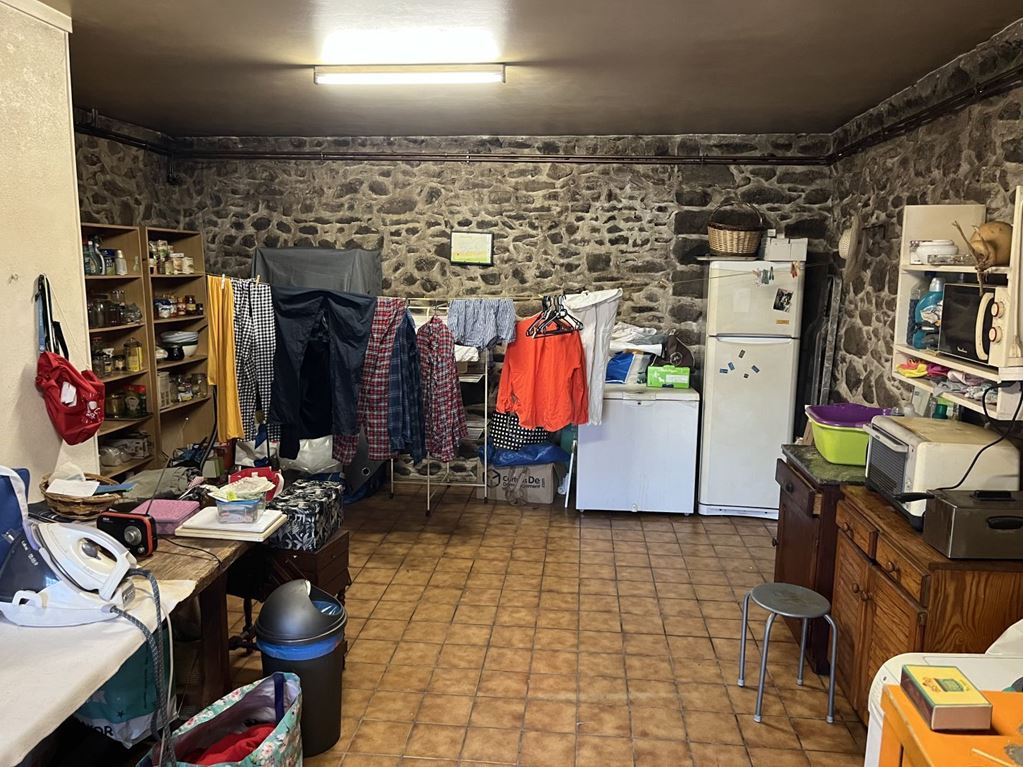 Maison BLESLE 172500€ Agence Terres d'Immo Maison BLESLE 172500€ Agence Terres d'Immo