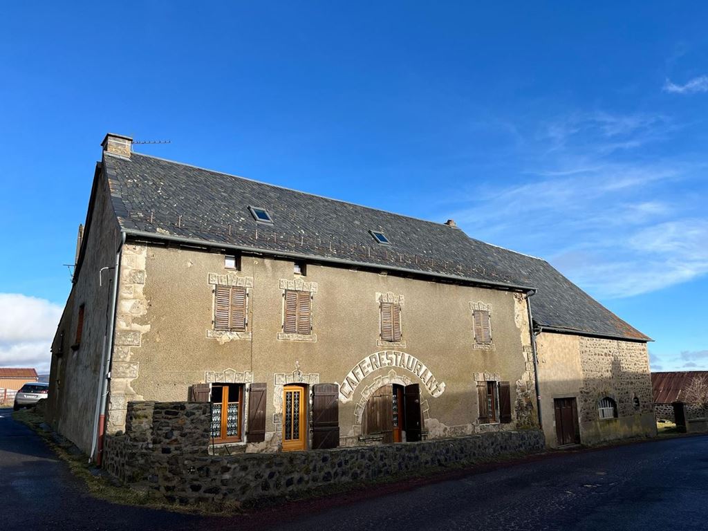 Maison CHARMENSAC 159000€ Agence Terres d'Immo Maison CHARMENSAC 159000€ Agence Terres d'Immo